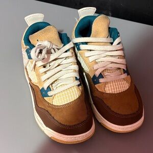 Jordan Kids' Brown and Teal Sneakers